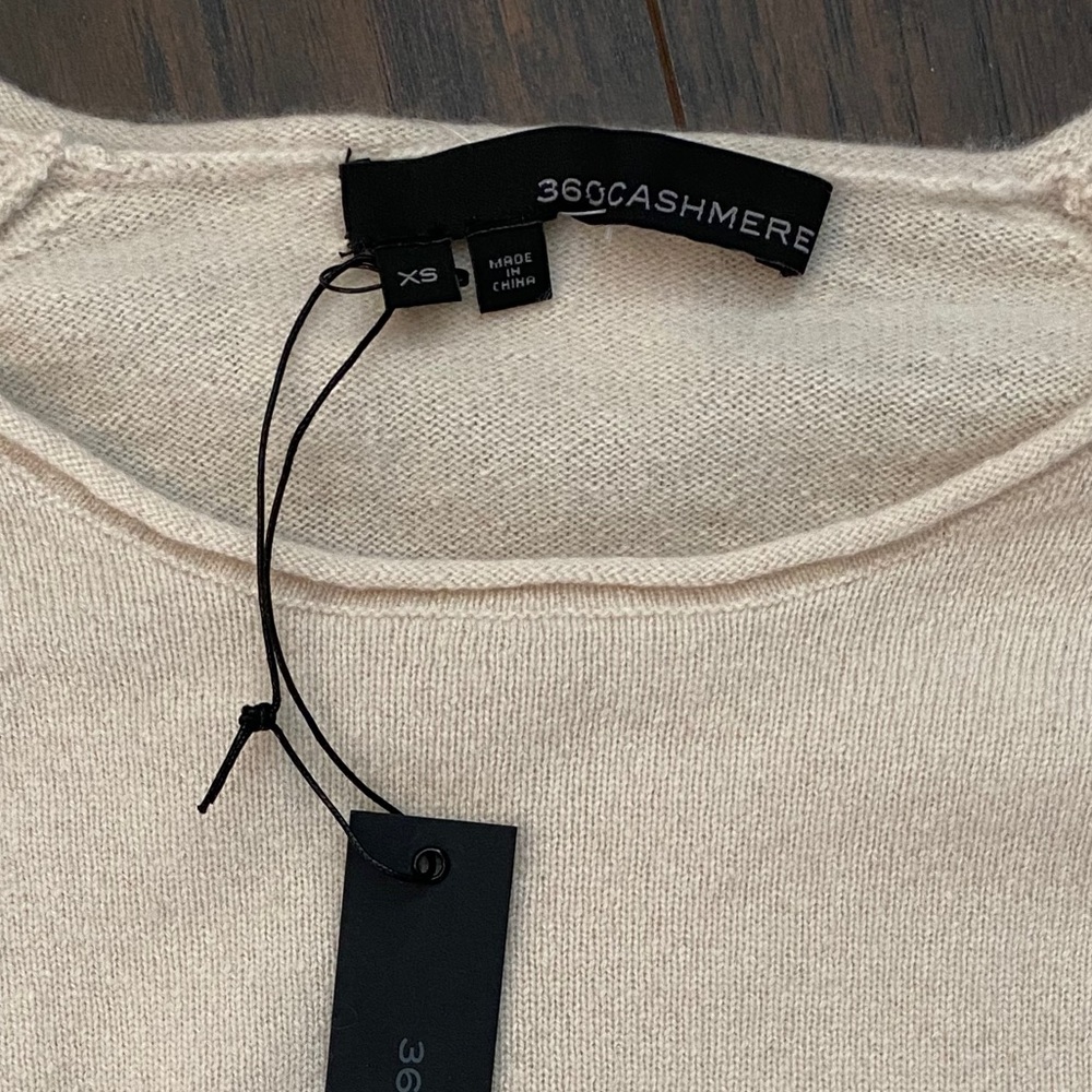 360 Cashmere Cream Cutout Cashmere Sweater Extra Small - Picture 9 of 11